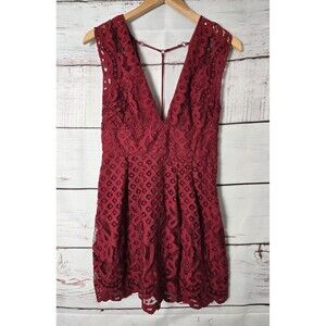 Free People Womens Dress Size 4 Red Burgundy Lace Plunging V Mini Lined